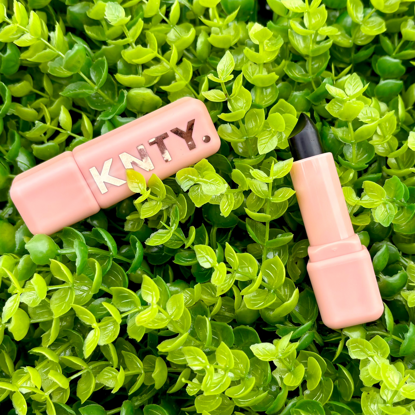 PINK LIPPED!